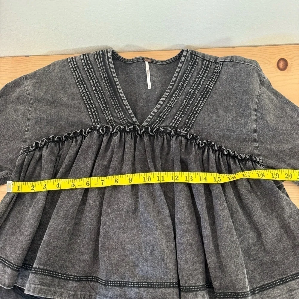 Free People Charlotte Gray Acid Denim Blouse Puff Sleeves XS Boho